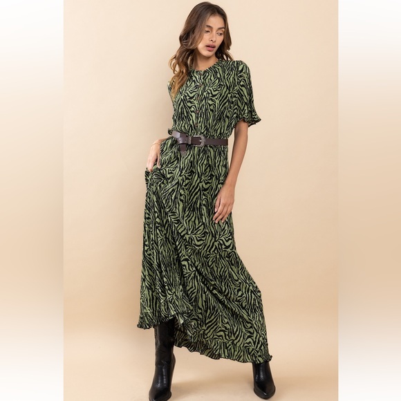 Beautiful Boho Floral Print Striped Velvet Maxi Dress - Picture 5 of 6